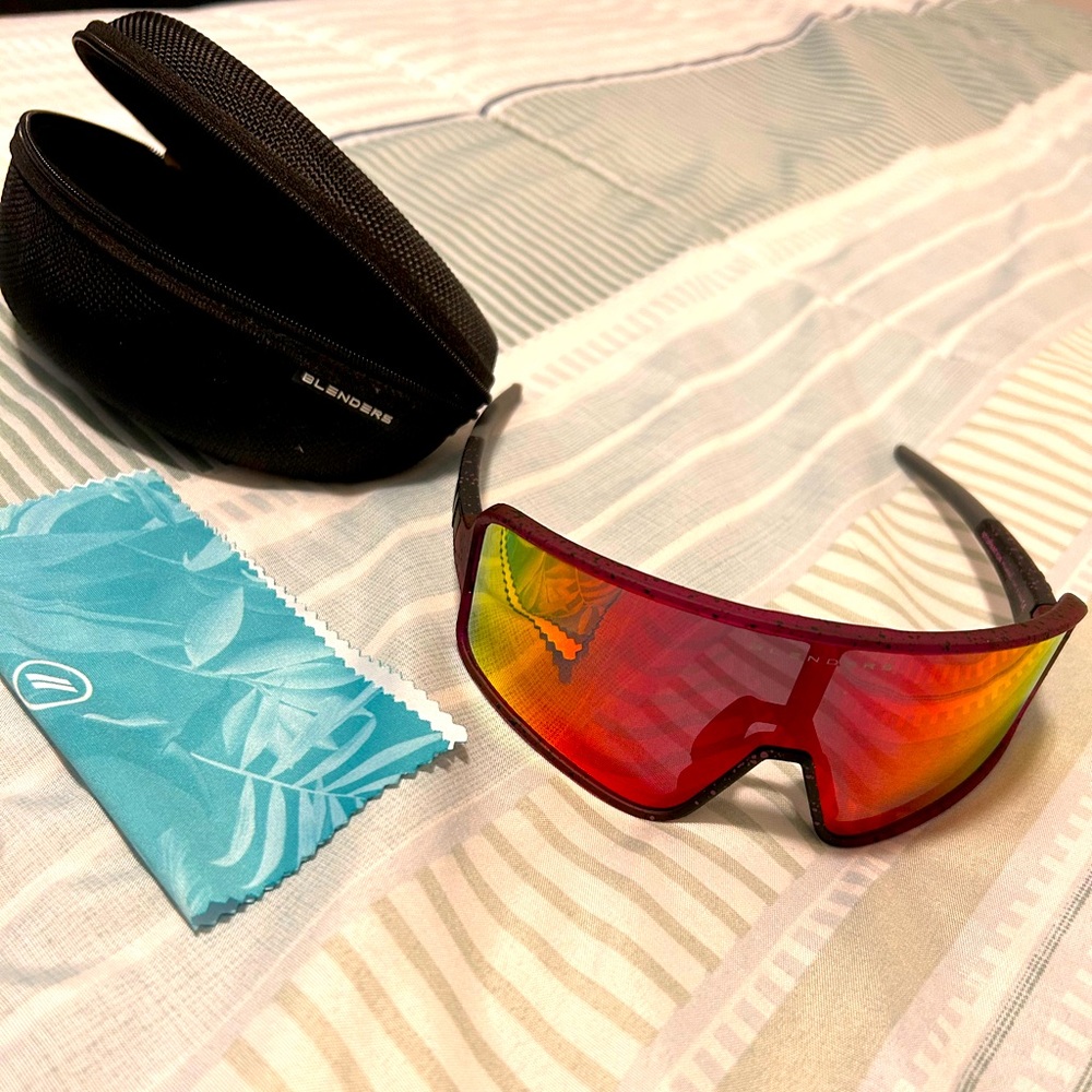 Blenders Eyewear Sunglasses